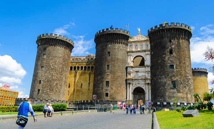 maschio angionino napoli totò